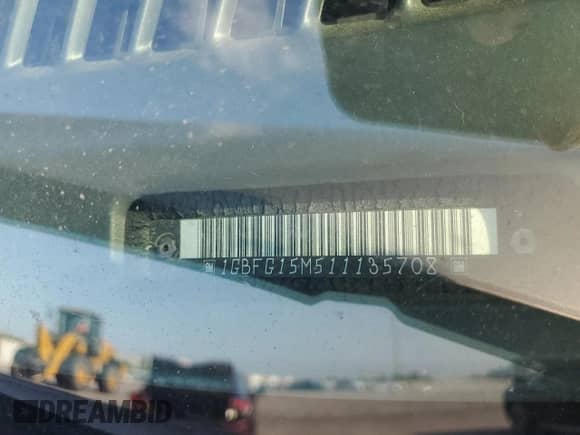 2001 Chevrolet Express Cargo YF7 Upfitter z VIN 1GBFG15M511135708, wystawiony jako Copart lot #58257455 z przebiegiem 111 123 mil mil oraz Szkoda całkowita • Salvage title. Historia ofert i sprzedaży dostępna na DreamBid. Obrazek 13.