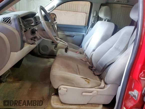 2012 Chevrolet Silverado 1500 LT с VIN 3GCPCSEAXCG105633, выставлен на аукционе Copart как лот 61958575 с пробегом 142 781 миль миль и Списание • Salvage title. История ставок и продаж доступна на DreamBid. Изображение 7.