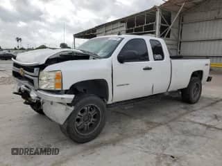 2011 Chevrolet Silverado 2500HD Work Truck с VIN 1GC2KVCG2BZ389215, выставлен на аукционе Copart как лот 54612495 с пробегом 161 405 миль миль и Списание • Salvage title. История ставок и продаж доступна на DreamBid. Изображение 1.