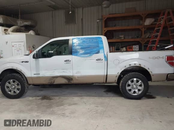 2013 Ford F-150 XL с VIN 1FTFW1ET9DKD26259, выставлен на аукционе IAAI как лот 43140222 с пробегом 171 498 миль миль и . История ставок и продаж доступна на DreamBid. Изображение 15.