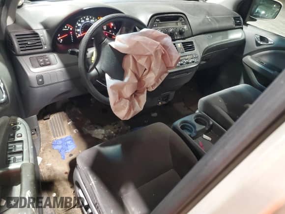 2006 Honda Odyssey EX z VIN 5FNRL38466B459017, wystawiony jako Copart lot #82309125 z przebiegiem 215 922 mil mil oraz Szkoda całkowita • Salvage title. Historia ofert i sprzedaży dostępna na DreamBid. Obrazek 8.