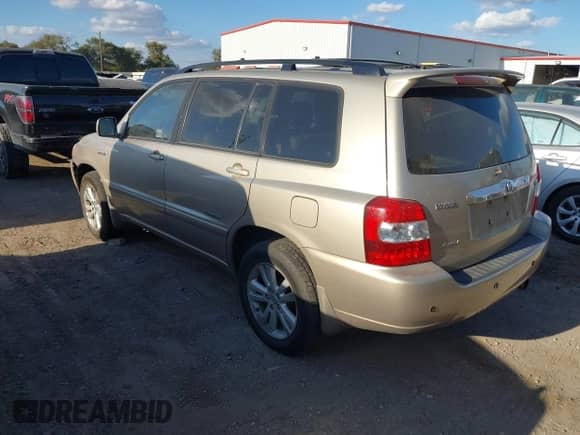 2007 Toyota Highlander w/3rd Row z VIN JTEEW21A770035602, wystawiony jako IAAI lot #43488461 z przebiegiem 240 496 mil mil oraz . Historia ofert i sprzedaży dostępna na DreamBid. Obrazek 3.