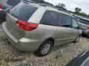 2005 Toyota Sienna CE с VIN 5TDZA23C15S303833, выставлен на аукционе Copart как лот 69789125 с пробегом 216 728 миль миль и Списание • Salvage title. История ставок и продаж доступна на DreamBid. Изображение 3.