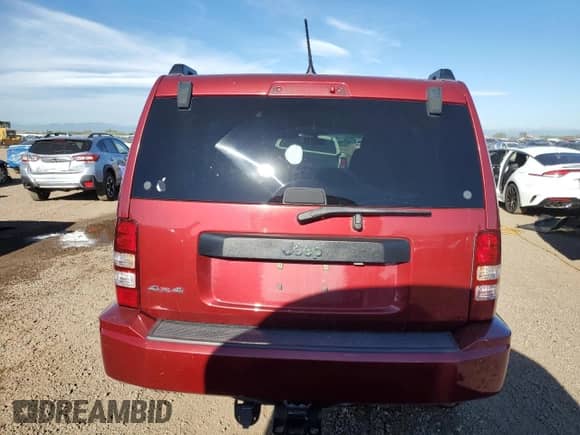 2011 Jeep Liberty Sport with VIN 1J4PN2GK5BW513628, listed as a Copart auction lot 81664015 with 211,502 mi miles and Salvage title. Bid and sale history available at DreamBid. Image 6.