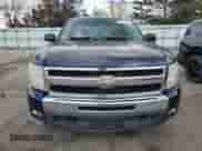 2011 Chevrolet Silverado 1500 LT z VIN 1GCRKSE3XBZ246777, wystawiony jako Copart lot #90797295 z przebiegiem 89 478 mil mil oraz Czysty tytuł • Clean title. Historia ofert i sprzedaży dostępna na DreamBid. Obrazek 5.