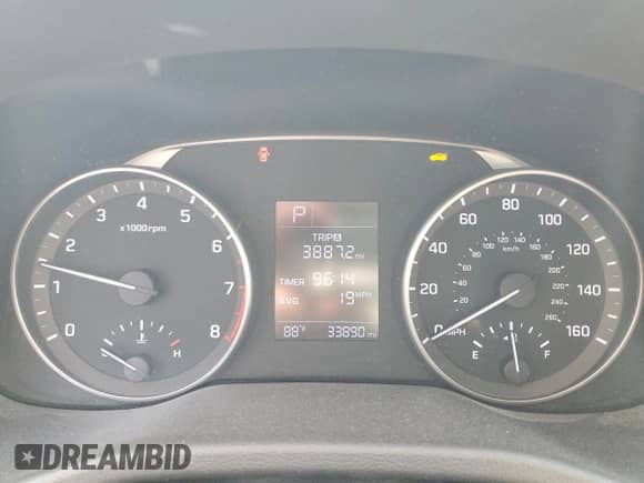 2017 Hyundai Elantra Limited with VIN KMHD84LF6HU062939, listed as a Copart auction lot 80852245 with 33,890 mi miles and Salvage title. Bid and sale history available at DreamBid. Image 9.