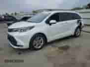 2022 Toyota Sienna Platinum с VIN 5TDESKFC3NS050103, выставлен на аукционе Copart как лот 55167765 с пробегом Не указан миль и Списание • Salvage title. История ставок и продаж доступна на DreamBid. Изображение 1.
