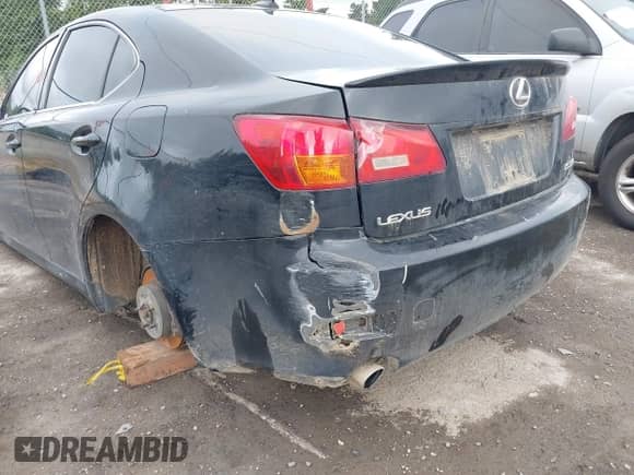 2008 Lexus IS 350 with VIN JTHBE262085017540, listed as a IAAI auction lot 42410781 with Not provided miles and . Bid and sale history available at DreamBid. Image 6.