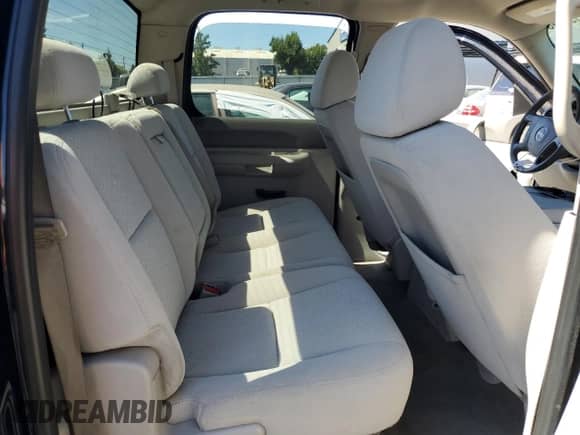 2007 GMC Sierra 1500 SLE1 z VIN 2GTEC13C971525002, wystawiony jako Copart lot #65598105 z przebiegiem 181 425 mil mil oraz Szkoda całkowita • Salvage title. Historia ofert i sprzedaży dostępna na DreamBid. Obrazek 10.