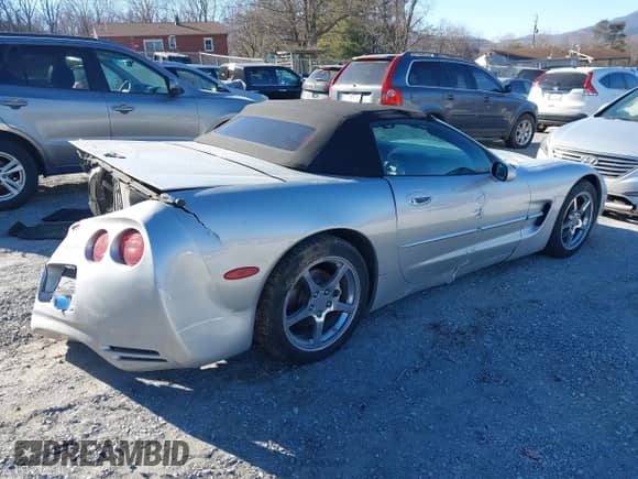 1999 Chevrolet Corvette с VIN 1G1YY32G8X5103194, выставлен на аукционе IAAI как лот 41448285 с пробегом 64 262 миль миль и . История ставок и продаж доступна на DreamBid. Изображение 4.