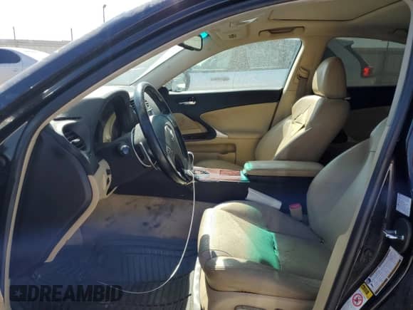 2007 Lexus IS 250 with VIN JTHCK262472016193, listed as a Copart auction lot 81470305 with 165,288 mi miles and Clean title. Bid and sale history available at DreamBid. Image 7.