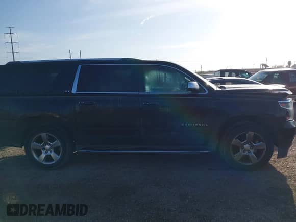 2016 Chevrolet Suburban LTZ с VIN 1GNSCJKC9GR212874, выставлен на аукционе IAAI как лот 41125926 с пробегом 82 714 миль миль и . История ставок и продаж доступна на DreamBid. Изображение 13.