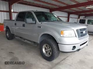 2006 Ford F-150 XLT with VIN 1FTPW145X6KC99776, listed as a IAAI auction lot 43426558 with 137,699 mi miles and . Bid and sale history available at DreamBid. Image 1.