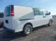 2012 Chevrolet Express Cargo z VIN 1GCWGFCA8C1193378, wystawiony jako IAAI lot #43114816 z przebiegiem 323 351 mil mil oraz . Historia ofert i sprzedaży dostępna na DreamBid. Obrazek 4.