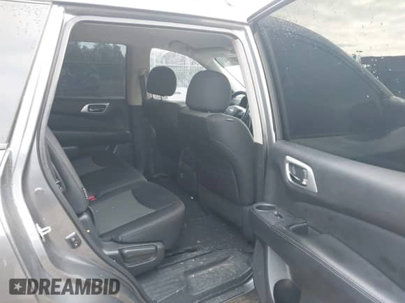 2018 Nissan Pathfinder SV with VIN 5N1DR2MM9JC608594, listed as a IAAI auction lot 43260937 with 208,513 mi miles and . Bid and sale history available at DreamBid. Image 8.