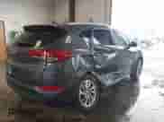 2017 Hyundai Tucson SE with VIN KM8J3CA49HU433024, listed as a IAAI auction lot 42270939 with 72,462 mi miles and . Bid and sale history available at DreamBid. Image 4.