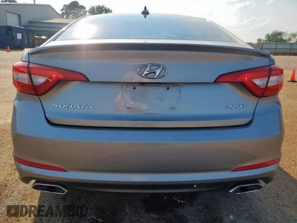 2015 Hyundai Sonata Sport z VIN 5NPE34AF9FH076822, wystawiony jako Copart lot #80957095 z przebiegiem 101 153 mil mil oraz Szkoda całkowita • Salvage title. Historia ofert i sprzedaży dostępna na DreamBid. Obrazek 6.