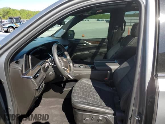 2023 Cadillac Escalade 4WD Sport Platinum with VIN 1GYS4GKL3PR534493, listed as a Copart auction lot 53098555 with 16,557 mi miles and Salvage title. Bid and sale history available at DreamBid. Image 7.