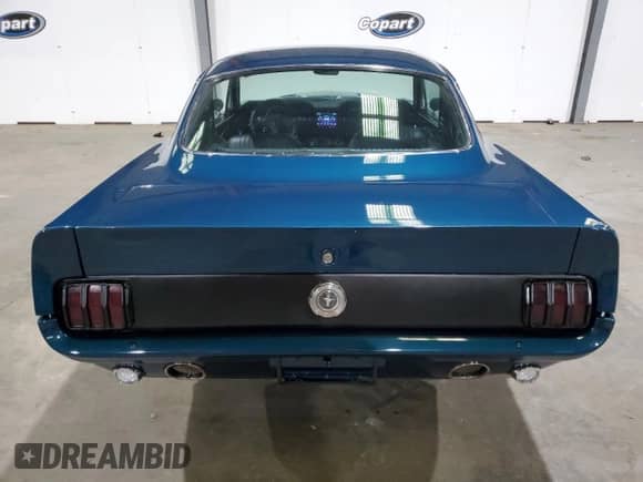 1965 Ford Mustang z VIN 5R09A144075, wystawiony jako Copart lot #89883855 z przebiegiem 1 040 mil mil oraz Szkoda całkowita • Salvage title. Historia ofert i sprzedaży dostępna na DreamBid. Obrazek 6.