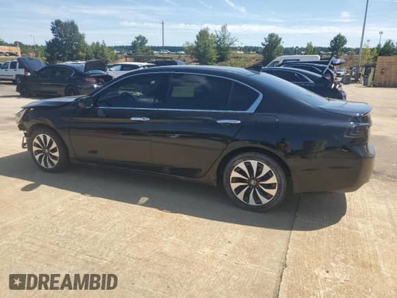 2015 Honda Accord Touring z VIN 1HGCR6F71FA009434, wystawiony jako Copart lot #69728075 z przebiegiem 272 665 mil mil oraz Szkoda całkowita • Salvage title. Historia ofert i sprzedaży dostępna na DreamBid. Obrazek 2.