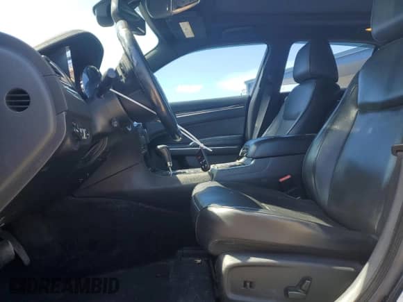 2011 Chrysler 300 C с VIN 2C3CK6CTXBH515459, выставлен на аукционе Copart как лот 66887005 с пробегом 151 693 миль миль и Чистый • Clean title. История ставок и продаж доступна на DreamBid. Изображение 7.