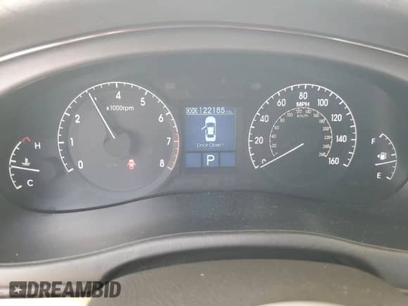 2010 Hyundai Genesis with VIN KMHGC4DE5AU084714, listed as a Copart auction lot 80846435 with 122,185 mi miles and Salvage title. Bid and sale history available at DreamBid. Image 9.