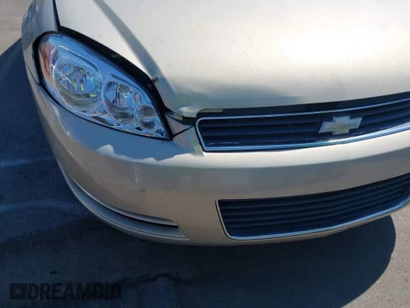 2009 Chevrolet Impala LT z VIN 2G1WT57K691247846, wystawiony jako IAAI lot #43057095 z przebiegiem 218 543 mil mil oraz . Historia ofert i sprzedaży dostępna na DreamBid. Obrazek 6.