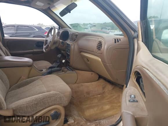 2002 Chevrolet TrailBlazer LS с VIN 1GNDS13S822512120, выставлен на аукционе IAAI как лот 42760390 с пробегом 242 474 миль миль и . История ставок и продаж доступна на DreamBid. Изображение 5.