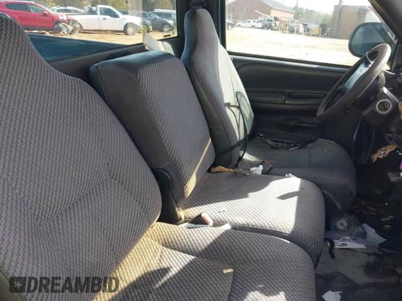 1999 Dodge 1500 с VIN 1B7HC16X9XS217579, выставлен на аукционе IAAI как лот 41711109 с пробегом 184 671 миль миль и . История ставок и продаж доступна на DreamBid. Изображение 8.