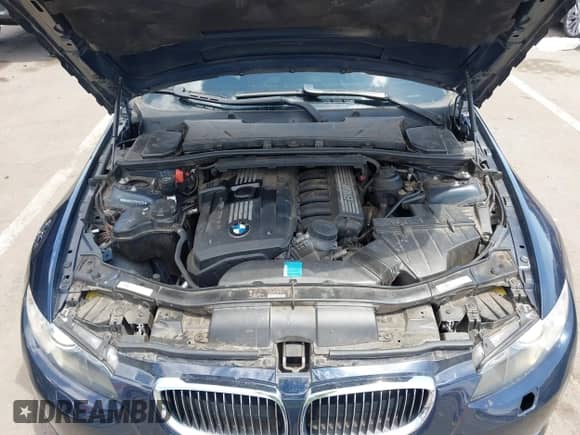 2007 BMW 3 Series 328i с VIN WBAWB33577PV72128, выставлен на аукционе IAAI как лот 42676843 с пробегом 88 587 миль миль и . История ставок и продаж доступна на DreamBid. Изображение 10.