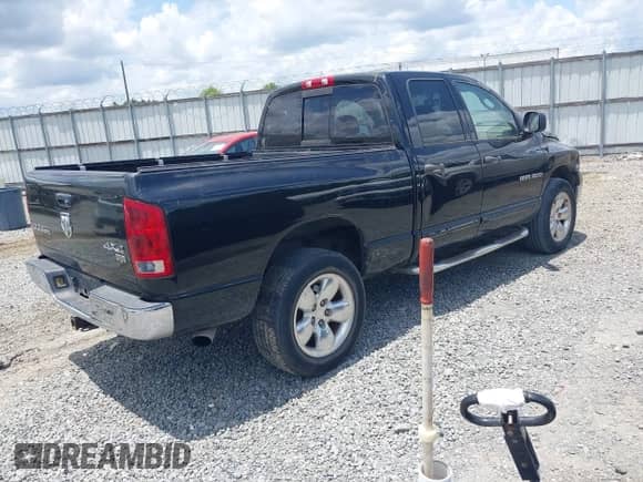 2003 Dodge 1500 ST with VIN 1D7HU18DX3J601134, listed as a IAAI auction lot 42487518 with 183,833 mi miles and . Bid and sale history available at DreamBid. Image 4.