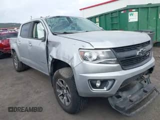 2018 Chevrolet Colorado 4WD Z71 z VIN 1GCPTDE17J1161018, wystawiony jako IAAI lot #43400540 z przebiegiem Nie podano mil oraz . Historia ofert i sprzedaży dostępna na DreamBid. Obrazek 1.