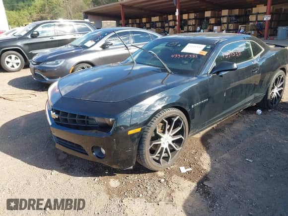 2011 Chevrolet Camaro 1LT z VIN 2G1FB1EDXB9113008, wystawiony jako IAAI lot #43345331 z przebiegiem 165 939 mil mil oraz . Historia ofert i sprzedaży dostępna na DreamBid. Obrazek 16.