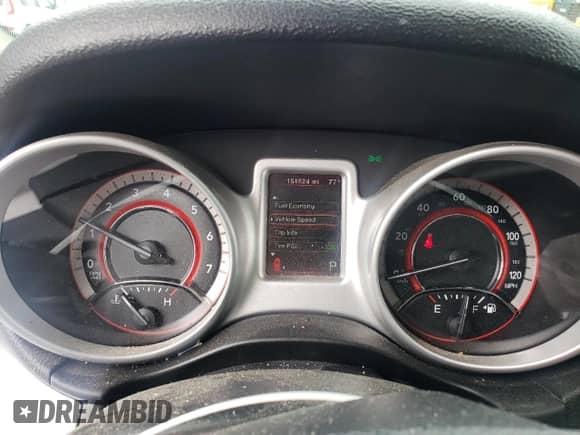 2019 Dodge Journey SE with VIN 3C4PDCBB4KT687122, listed as a Copart auction lot 59727815 with 151,524 mi miles and Salvage title. Bid and sale history available at DreamBid. Image 9.