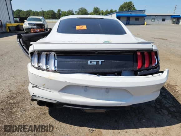 2018 Ford Mustang GT z VIN 1FA6P8CF2J5124916, wystawiony jako Copart lot #71857715 z przebiegiem 109 445 mil mil oraz Szkoda całkowita • Salvage title. Historia ofert i sprzedaży dostępna na DreamBid. Obrazek 6.
