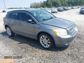 2011 Dodge Caliber Heat z VIN 1B3CB5HA4BD256852, wystawiony jako IAAI lot #43264617 z przebiegiem 201 409 mil mil oraz . Historia ofert i sprzedaży dostępna na DreamBid. Obrazek 1.