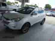 2015 Hyundai Tucson Limited z VIN KM8JU3AG2FU051468, wystawiony jako IAAI lot #42572960 z przebiegiem 85 137 mil mil oraz . Historia ofert i sprzedaży dostępna na DreamBid. Obrazek 2.