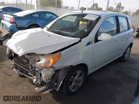 2011 Chevrolet Aveo 2LT с VIN KL1TG6DE7BB124640, выставлен на аукционе IAAI как лот 43315939 с пробегом 65 476 миль миль и . История ставок и продаж доступна на DreamBid. Изображение 2.