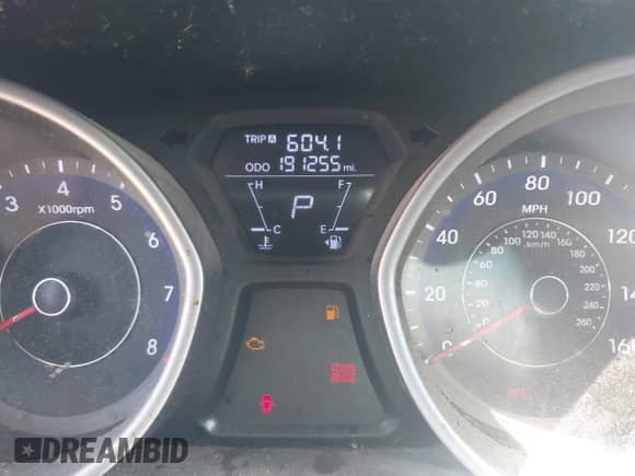 2011 Hyundai Elantra GLS z VIN KMHDH4AE6BU082805, wystawiony jako IAAI lot #42959953 z przebiegiem 191 255 mil mil oraz . Historia ofert i sprzedaży dostępna na DreamBid. Obrazek 7.