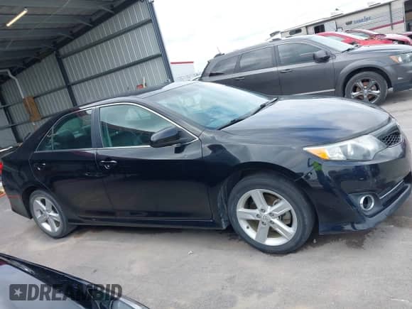 2012 Toyota Camry SE с VIN 4T1BF1FK4CU095998, выставлен на аукционе IAAI как лот 42723793 с пробегом 136 432 миль миль и . История ставок и продаж доступна на DreamBid. Изображение 13.