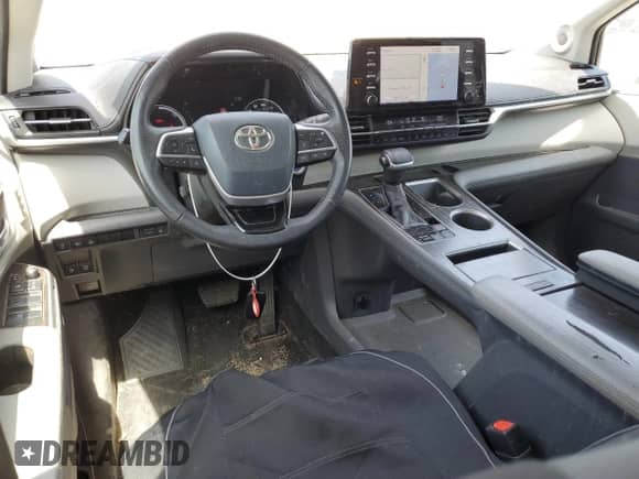 2021 Toyota Sienna Limited z VIN 5TDZSKFCXMS004655, wystawiony jako Copart lot #60366285 z przebiegiem 62 946 mil mil oraz Szkoda całkowita • Salvage title. Historia ofert i sprzedaży dostępna na DreamBid. Obrazek 8.