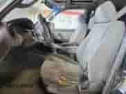 2005 Toyota Tundra SR5 с VIN 5TBET34135S490027, выставлен на аукционе Copart как лот 71548435 с пробегом 252 350 миль миль и На запчасти • Non repairable. История ставок и продаж доступна на DreamBid. Изображение 7.