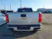 2016 Chevrolet Colorado 4WD LT z VIN 1GCHTCE39G1353162, wystawiony jako IAAI lot #42530149 z przebiegiem 84 906 mil mil oraz . Historia ofert i sprzedaży dostępna na DreamBid. Obrazek 17.