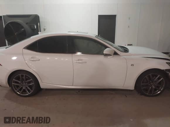 2018 Lexus IS 300 z VIN JTHC81D25J5031433, wystawiony jako IAAI lot #41184864 z przebiegiem 109 838 mil mil oraz . Historia ofert i sprzedaży dostępna na DreamBid. Obrazek 13.