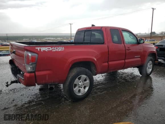 2022 Toyota Tacoma SR z VIN 3TYSZ5AN7NT097311, wystawiony jako Copart lot #58397415 z przebiegiem 64 409 mil mil oraz Szkoda całkowita • Salvage title. Historia ofert i sprzedaży dostępna na DreamBid. Obrazek 3.