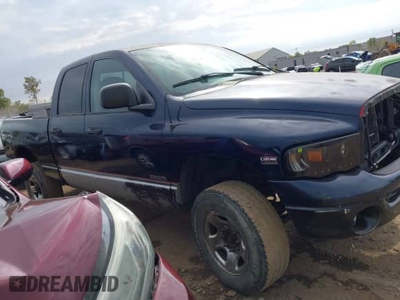 2004 Dodge 2500 SLT with VIN 1D7KU28D64J265379, listed as a IAAI auction lot 43445031 with 240,118 mi miles and . Bid and sale history available at DreamBid. Image 14.