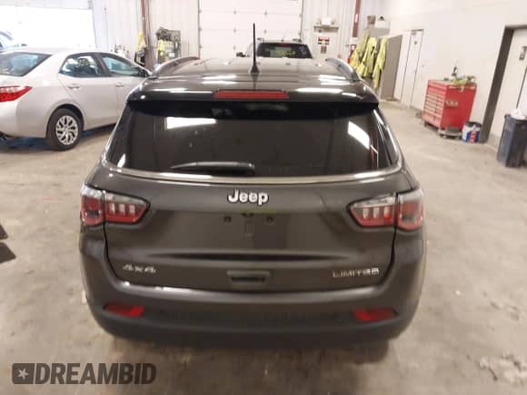 2020 Jeep Compass Limited with VIN 3C4NJDCB5LT163855, listed as a IAAI auction lot 43181038 with Not provided miles and . Bid and sale history available at DreamBid. Image 16.