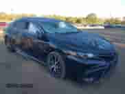 2022 Toyota Camry SE z VIN 4T1G11AK2NU663339, wystawiony jako IAAI lot #43379352 z przebiegiem 69 383 mil mil oraz . Historia ofert i sprzedaży dostępna na DreamBid. Obrazek 6.