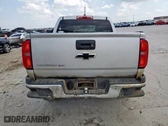 2020 Chevrolet Colorado 4WD Work Truck с VIN 1GCGTBEN2L1215884, выставлен на аукционе Copart как лот 65202745 с пробегом 63 913 миль миль и Списание • Salvage title. История ставок и продаж доступна на DreamBid. Изображение 6.