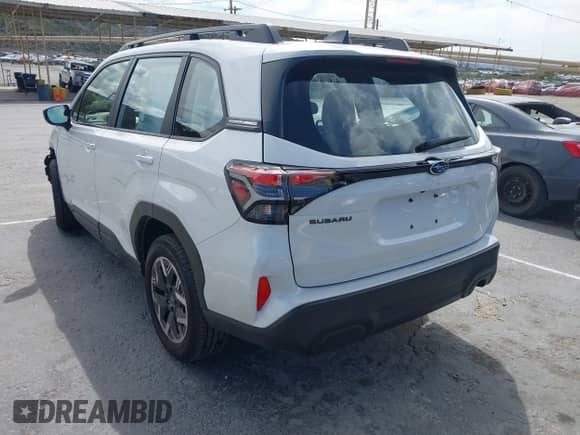 2025 Subaru Forester z VIN JF2SLDAC4SH419796, wystawiony jako IAAI lot #41911241 z przebiegiem 6 359 mil mil oraz . Historia ofert i sprzedaży dostępna na DreamBid. Obrazek 3.